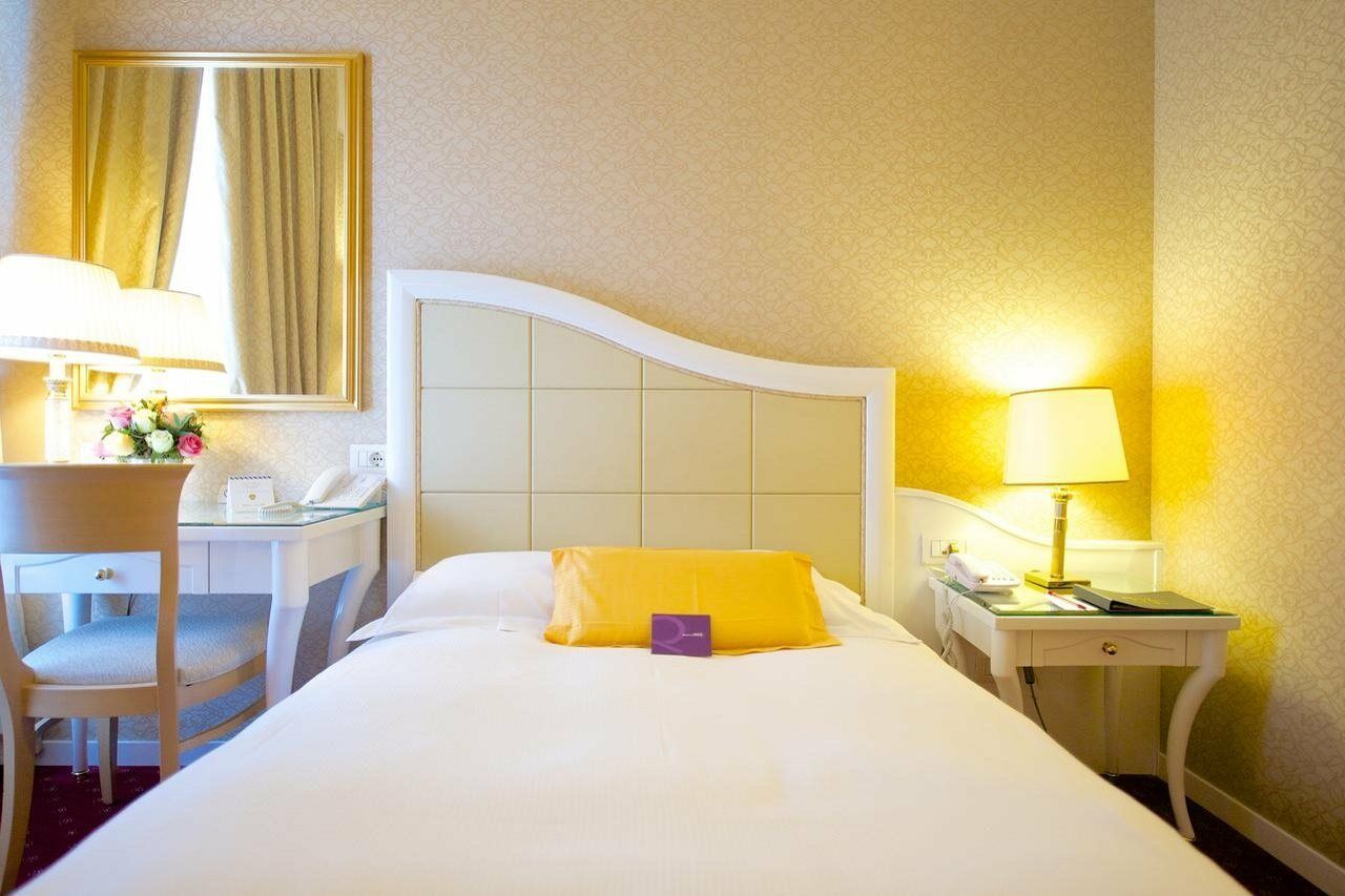 Hotel Mercure Milano Centro Eksteriør billede